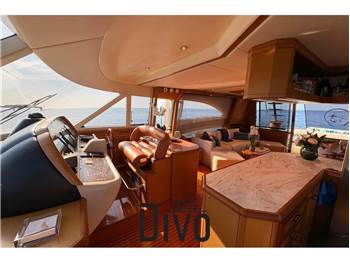 FERRETTI GROUP Mochi Craft Dolphin 74
