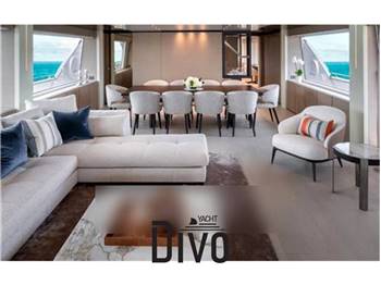 Custom line Navetta 33