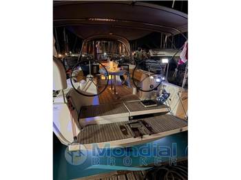 Dufour Yachts Grand Large 350