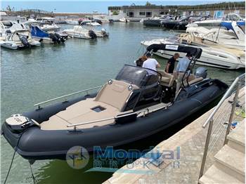 Ranieri International Cayman 28 Executive Trofeo