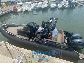 Ranieri International Cayman 28 Executive Trofeo