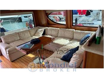 Hatteras 64 Convertible