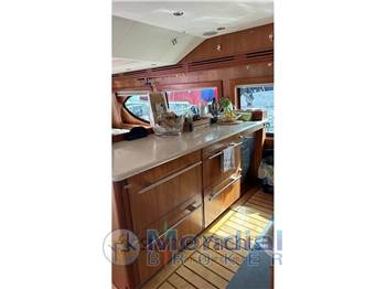 Hatteras 64 Convertible