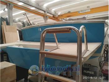 Bertram Yacht 25' Open