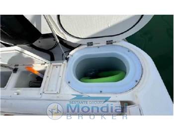 Wellcraft Marine SCARAB 35