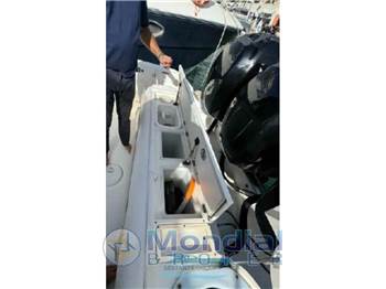 Wellcraft Marine SCARAB 35
