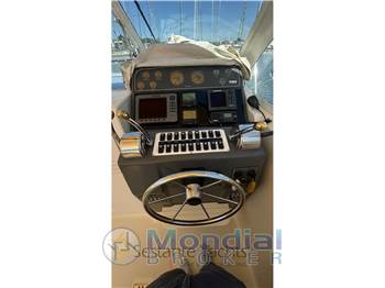 Tiara Yachts 2900 Coronet