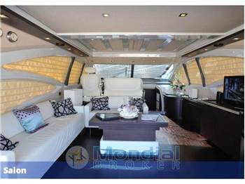 Azimut 62S