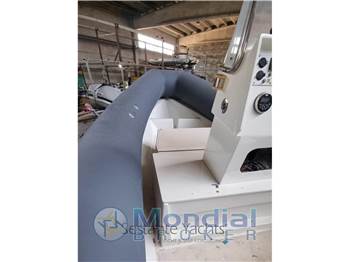 Novamarine HD 700