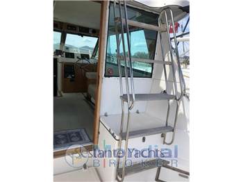 Riviera Marine 35 Convertible