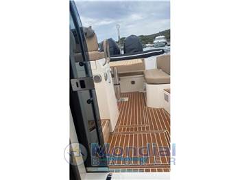 Nuova Jolly PRINCE 33 Sport Cabin