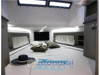 Ranieri International Cayman 45.0 Cruiser