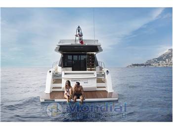 Ferretti Yachts 500