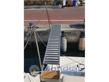 Sea Ray 315 Sundancer