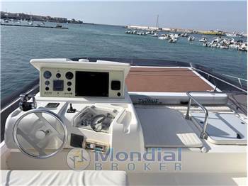 Ferretti 510
