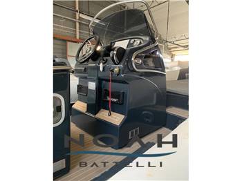 Noah Battelli Noah 29