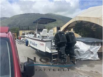 Boston Whaler Outrage 24