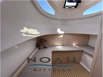 Noah Battelli Noah 36 Open natante