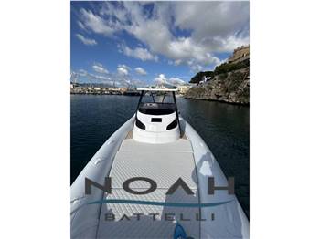 Noah Battelli Noah 36 Open natante