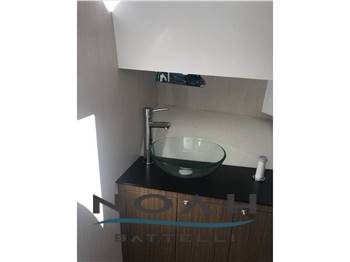 Noah Battelli Noah 33 Cabin