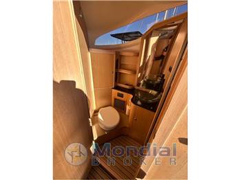 Noah Battelli Noah 36