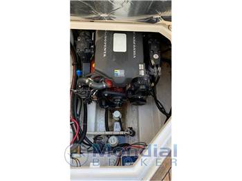 MONTEREY BOAT 270 CR