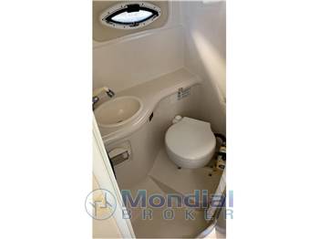 MONTEREY BOAT 270 CR