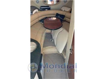 MONTEREY BOAT 270 CR