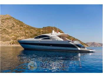 Pershing 76