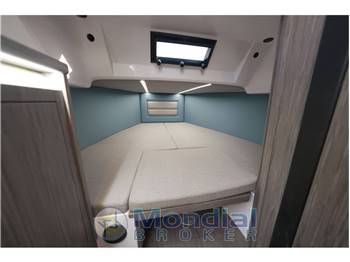 Ranieri 330 Executive
