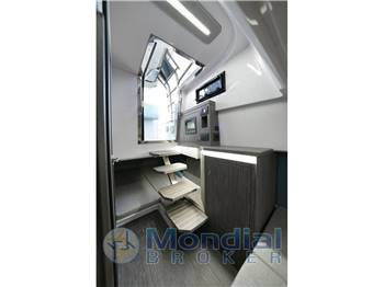 Ranieri 330 Executive