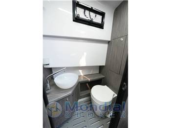 Ranieri 330 Executive