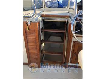Boston Whaler Revenge 25 WT