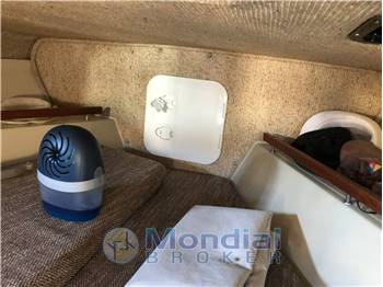 Boston Whaler Revenge 25 WT