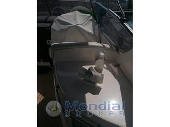 Manò Marine 3250