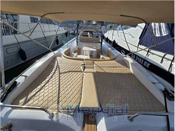 Sacs 42 Stratos