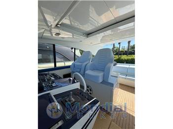 Pershing 60