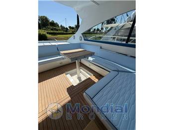 Pershing 60