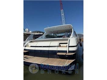 Pershing 60