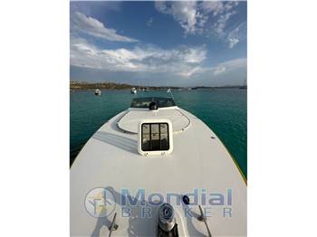 Magnum Marine 45 sport