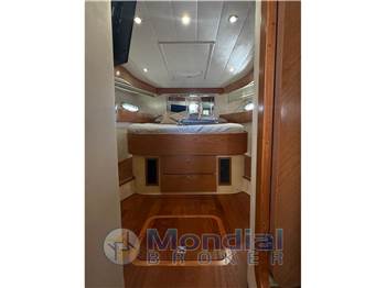 Alena 56 hard top