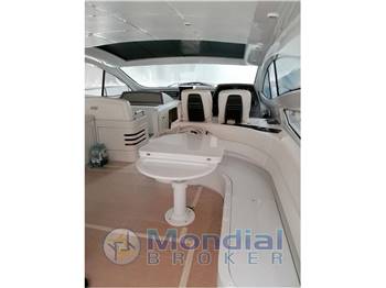 Pershing 56