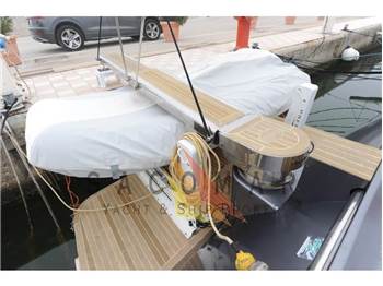 Posillipo-Rizzardi Technema 60'