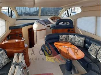 Azimut 46