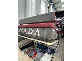 Domina Yachts 42 Walkaround