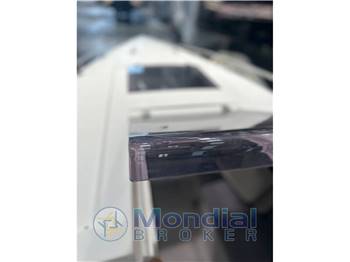WELLCRAFT MARINE SCARAB 34 SPORT