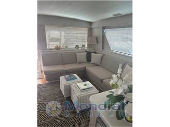 Hatteras Yacht 65 Convertible