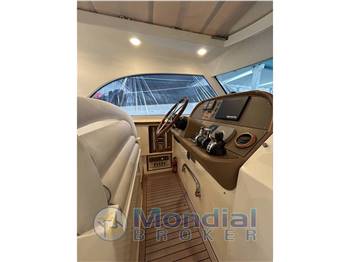 Mochi Craft 44 Dolphin