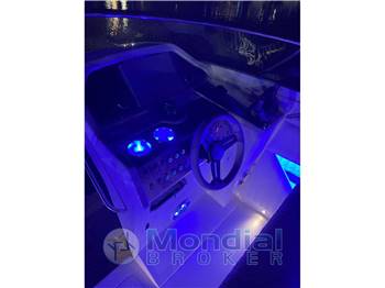 Sunseeker Mohawk 29