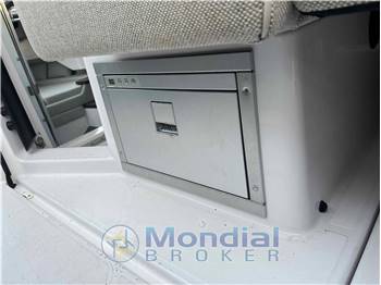 Axopar 37 Sun Top Brabus